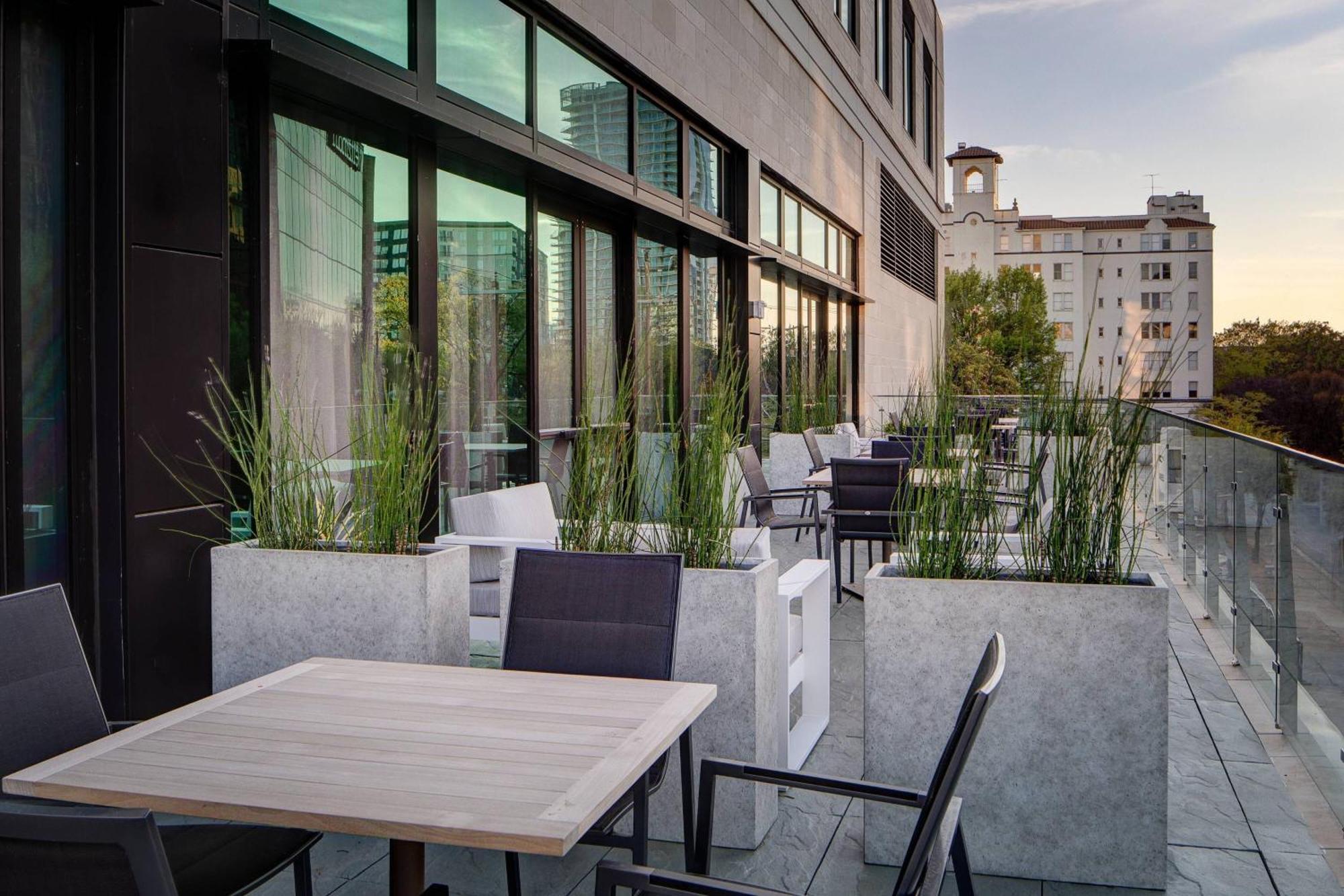 Marriott Dallas Uptown Exterior foto